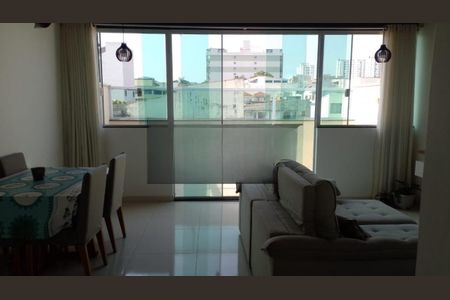 Apartamento à venda com 100m², 2 quartos e 2 vagas