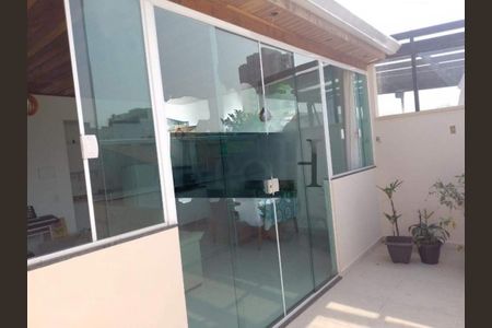 Apartamento à venda com 100m², 2 quartos e 2 vagas
