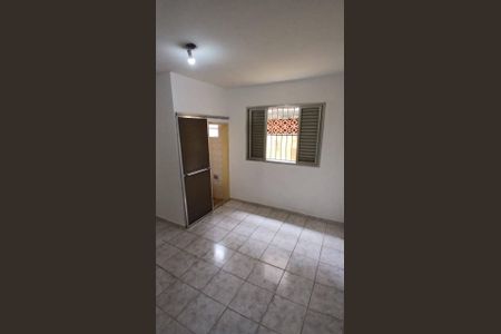Casa à venda com 2 quartos, 179m² em Parque Oratório, Santo André