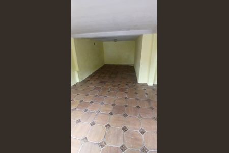 Casa à venda com 2 quartos, 179m² em Parque Oratório, Santo André