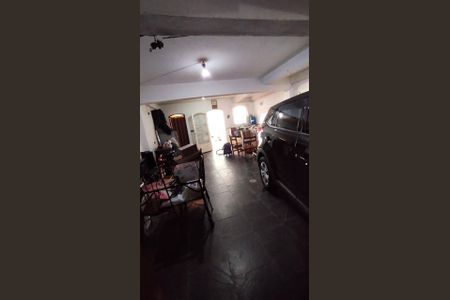 Casa à venda com 3 quartos, 159m² em Parque das Nações, Santo André