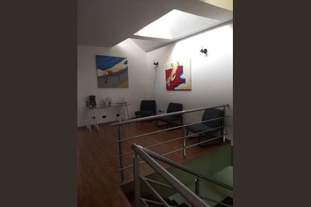 Casa à venda com 4 quartos, 300m² em Jardim Maia, Guarulhos