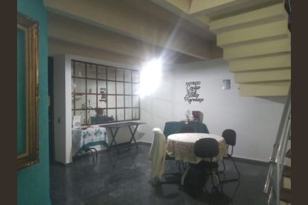 Casa à venda com 4 quartos, 300m² em Jardim Maia, Guarulhos