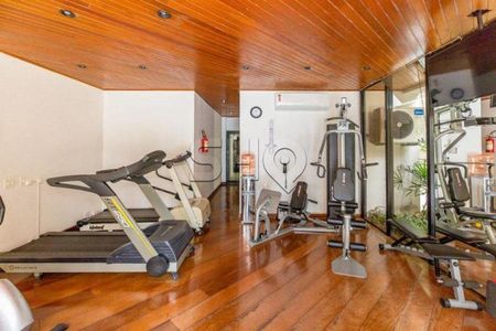 Apartamento à venda com 226m², 4 quartos e 3 vagas