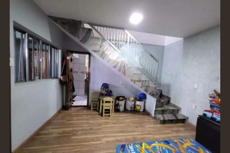Casa à venda com 3 quartos, 203m² em Vila Bela Vista, Santo André