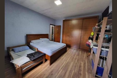 Casa à venda com 3 quartos, 203m² em Vila Bela Vista, Santo André
