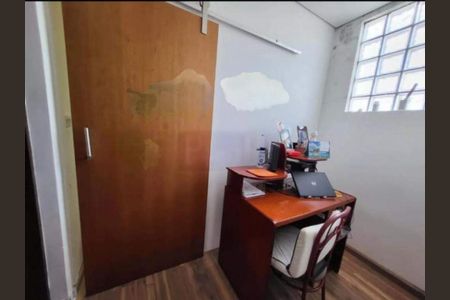Casa à venda com 3 quartos, 203m² em Vila Bela Vista, Santo André