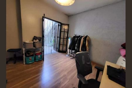 Casa à venda com 3 quartos, 203m² em Vila Bela Vista, Santo André