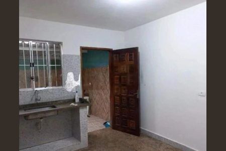 Casa à venda com 3 quartos, 100m² em Jardim Miriam, São Paulo