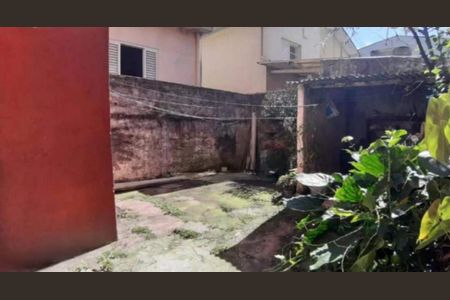 Casa à venda com 5 quartos, 187m² em Vila Scarpelli, Santo André