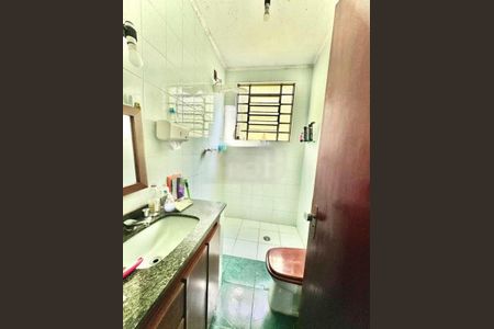 Casa à venda com 4 quartos, 300m² em Vila Junqueira, Santo André