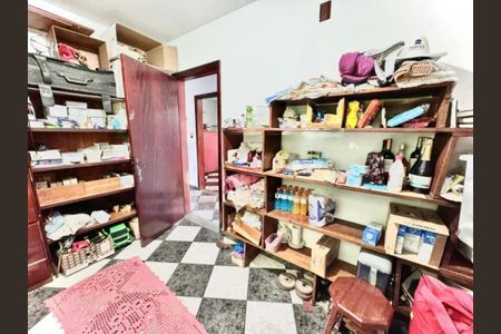 Casa à venda com 300m², 4 quartos e 4 vagas