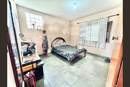 Casa à venda com 300m², 4 quartos e 4 vagas