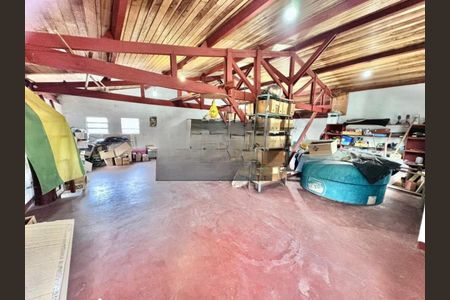 Casa à venda com 4 quartos, 300m² em Vila Junqueira, Santo André