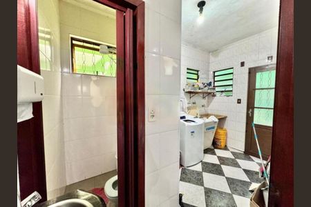 Casa à venda com 4 quartos, 300m² em Vila Junqueira, Santo André