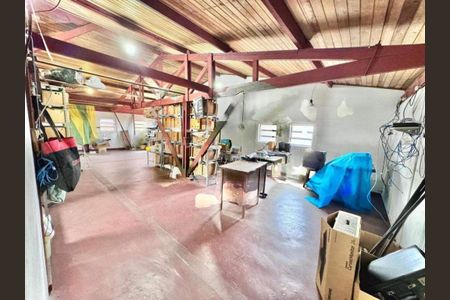 Casa à venda com 300m², 4 quartos e 4 vagas