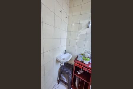 Casa para alugar com 70m², 3 quartos e 1 vaga Casa para alugar com 70m², 3 quartos e 1 vagaBanheiro Dependências