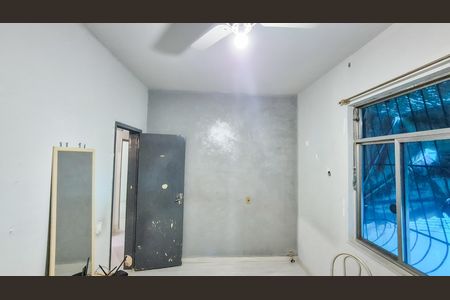 Quarto 1 de casa para alugar com 3 quartos, 70m² em Vila da Penha, Rio de Janeiro