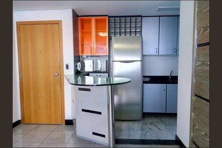 Apartamento à venda com 1 quarto, 50m² em Belvedere, Belo Horizonte