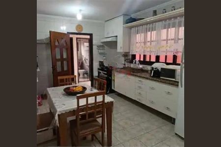 Casa à venda com 3 quartos, 180m² em Jardim Libano, São Paulo