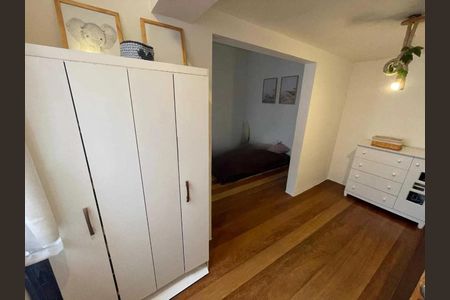 Casa à venda com 236m², 3 quartos e 2 vagas