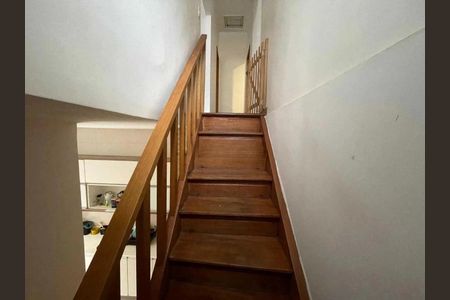 Casa à venda com 236m², 3 quartos e 2 vagas