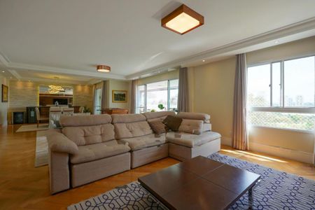 Apartamento à venda com 233m², 4 quartos e 4 vagas