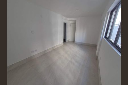 Apartamento à venda com 3 quartos, 75m² em Santo Agostinho, Belo Horizonte