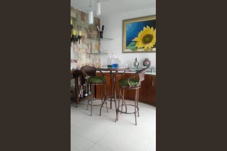 Apartamento à venda com 4 quartos, 332m² em Grajaú, Belo Horizonte