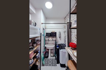 Apartamento para alugar com 34m², 2 quartos e 1 vagaCozinha e Área de Serviço