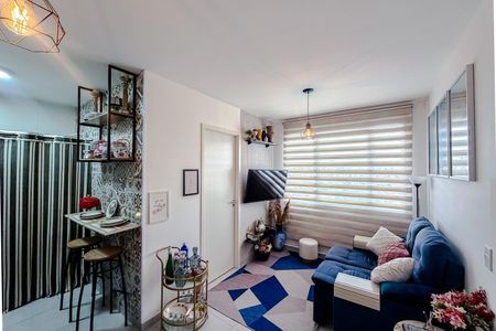 Apartamento para alugar com 2 quartos, 34m² em Cambuci, São Paulo