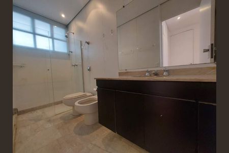 Apartamento à venda com 4 quartos, 275m² em Funcionários, Belo Horizonte