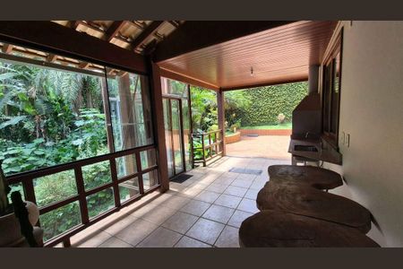 Casa à venda com 4 quartos, 290m² em São Sebastiao das Águas Claras, Nova Lima