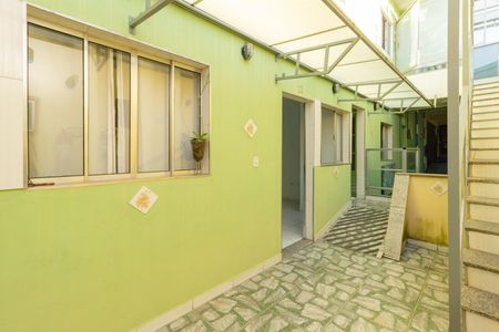 Casa para alugar com 44m², 1 quarto e sem vagaQuintal/Entrada