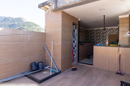 Casa para alugar com 150m², 2 quartos e 1 vaga Casa para alugar com 150m², 2 quartos e 1 vagaTerraço