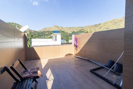 Casa para alugar com 150m², 2 quartos e 1 vaga Casa para alugar com 150m², 2 quartos e 1 vagaTerraço