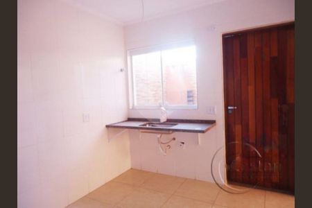 Casa à venda com 3 quartos, 150m² em Vila Invernada, São Paulo