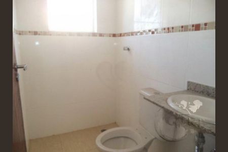 Casa à venda com 3 quartos, 150m² em Vila Invernada, São Paulo
