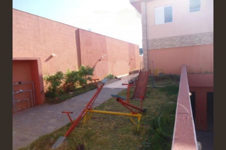 Casa à venda com 3 quartos, 150m² em Vila Invernada, São Paulo