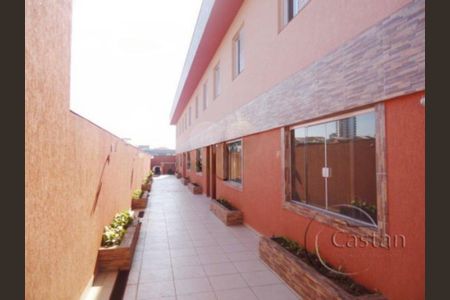 Casa à venda com 3 quartos, 150m² em Vila Invernada, São Paulo