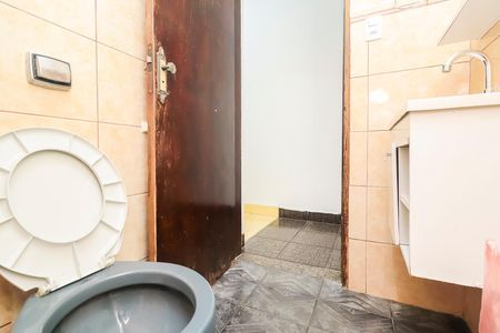 Casa para alugar com 80m², 1 quarto e sem vagaBanheiro