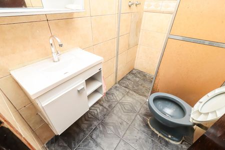 Banheiro de casa para alugar com 1 quarto, 80m² em Cidade Antônio Estêvão de Carvalho, São Paulo