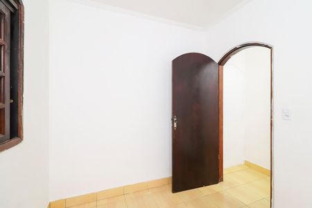Casa para alugar com 80m², 1 quarto e sem vagaQuarto