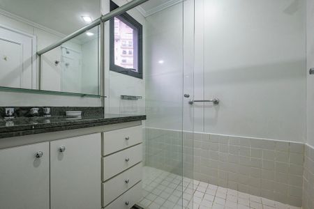 Studio à venda com 38m², 1 quarto e 1 vaga Studio à venda com 38m², 1 quarto e 1 vagaStudio