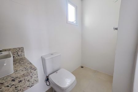 Banheiro de apartamento à venda com 2 quartos, 69m² em Parque das Nações, Santo André