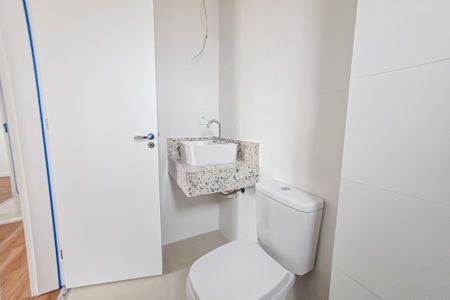 Banheiro da Suíte  de apartamento à venda com 2 quartos, 69m² em Parque das Nações, Santo André