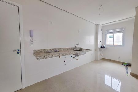 Sala e Cozinha de apartamento à venda com 2 quartos, 69m² em Parque das Nações, Santo André