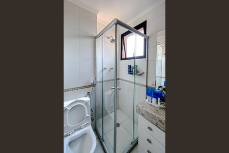 Apartamento à venda com 130m², 3 quartos e 3 vagas Apartamento à venda com 130m², 3 quartos e 3 vagasBanheiro da Suíte