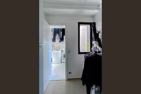 Apartamento à venda com 130m², 3 quartos e 3 vagas Apartamento à venda com 130m², 3 quartos e 3 vagasÁrea de Serviço