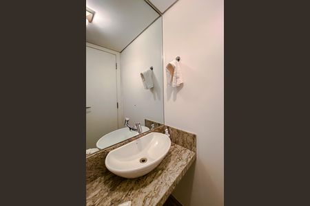 Apartamento à venda com 130m², 3 quartos e 3 vagas Apartamento à venda com 130m², 3 quartos e 3 vagasLavabo